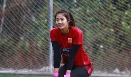 快乐圈爆料赵丽娜视频,揭秘快乐圈背后的欢乐瞬间